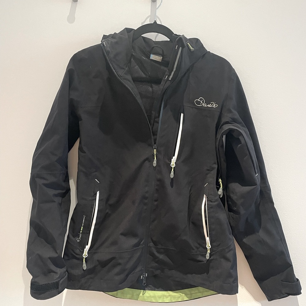 Waterproof women’s raincoat - black